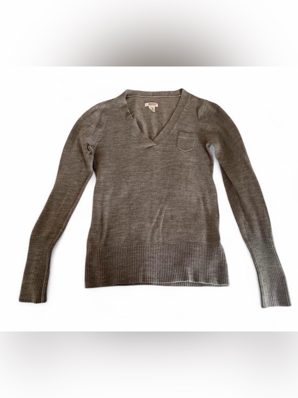 Brown Sweater size medium women’s top long sleeve v-neck